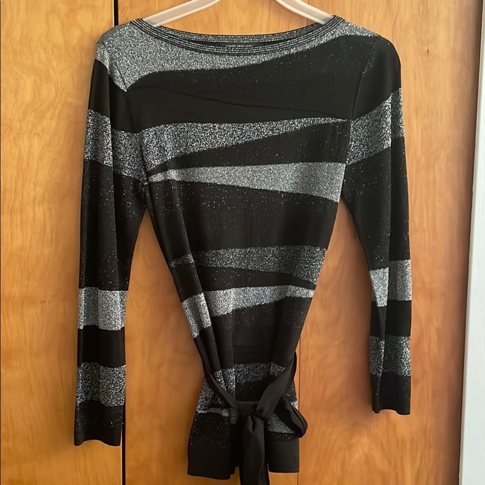 Chic Black and Silver Striped Top